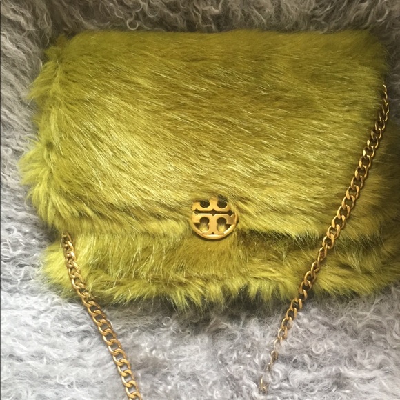 Tory Burch fur maxi crossbody - Picture 2 of 6